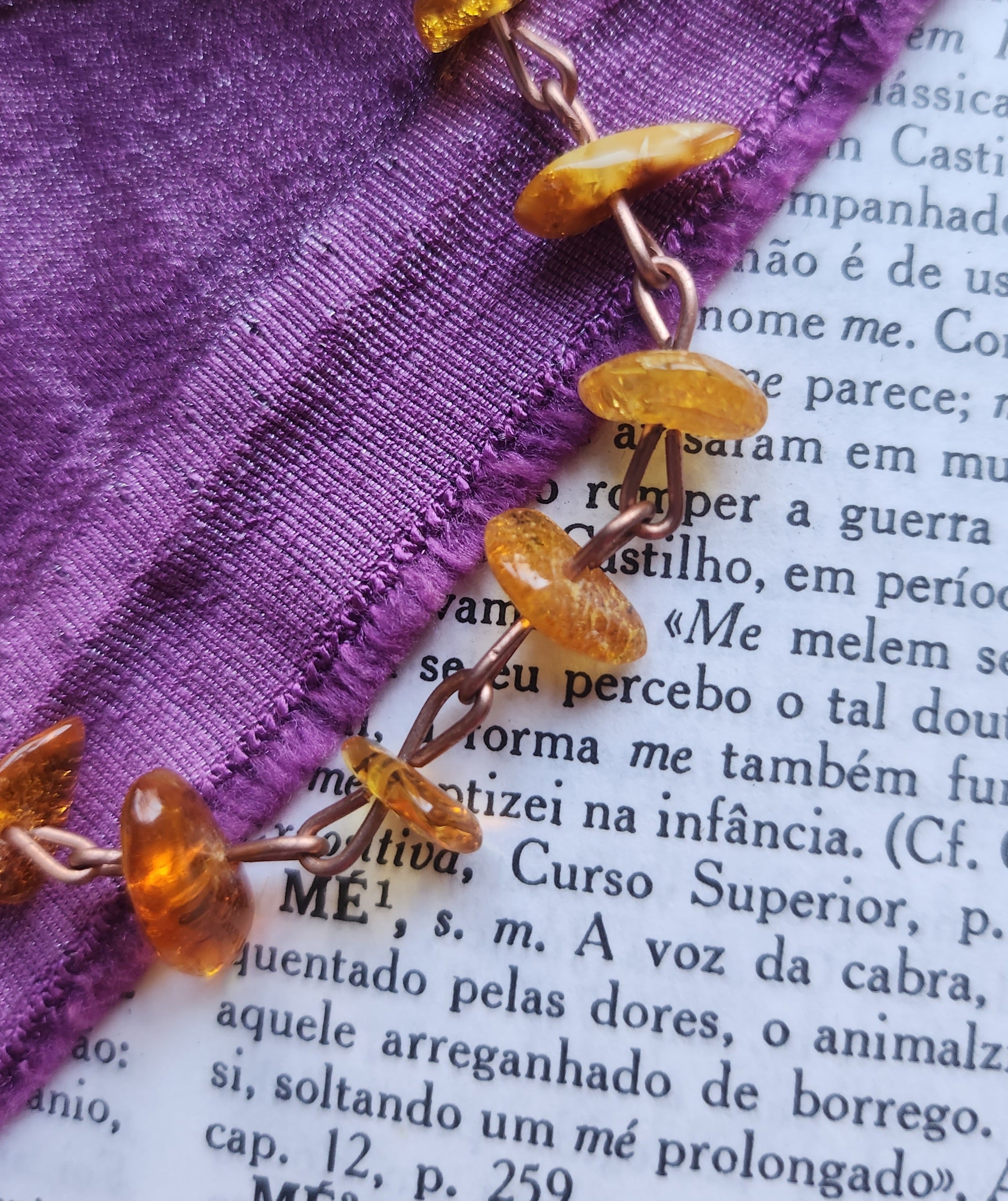Pulsera de ámbar y cobre