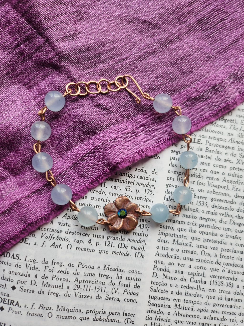 Colección Flor Eterna - Pulsera de Aguamarina y Cobre