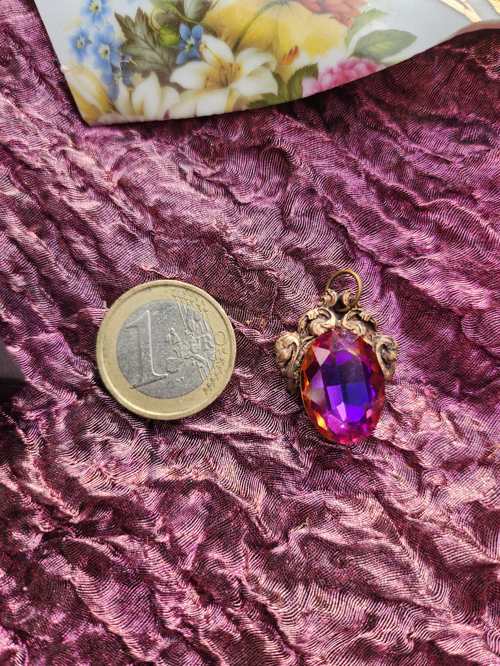 Arcane Resonance Collection – Handmade Bronze Pendant with Purple, Fuchsia and Amber Oval Crystal